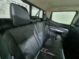 Nissan Navara 2.3D double cab LE auto - Image 16