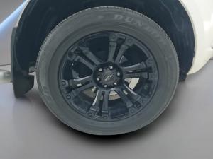 Nissan Navara 2.3D double cab LE auto - Image 19