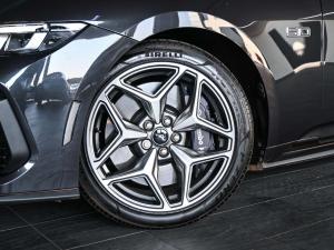 Ford Mustang 5.0 GT fastback - Image 3