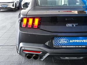 Ford Mustang 5.0 GT fastback - Image 8