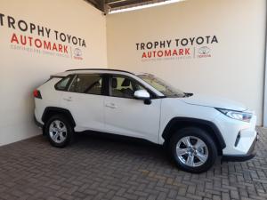 Toyota RAV4 2.0 GX auto - Image 3