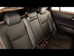 Toyota Corolla Cross 1.8 Hybrid XS - Image 20