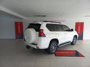 Toyota Land Cruiser Prado 2.8GD VX-L - Image 3