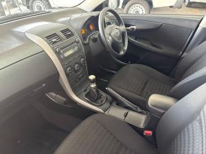 Toyota Corolla 1.6 Professional - Image 7