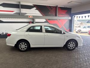 Toyota Corolla 1.6 Professional - Image 3