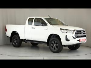 Toyota Hilux 2.4GD-6 Xtra cab Raider manual - Image 1