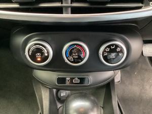 Fiat 500X 1.4T Cross auto - Image 16