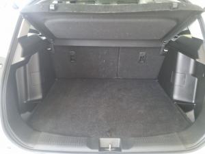 Toyota Urban Cruiser 1.5 XR manual - Image 17
