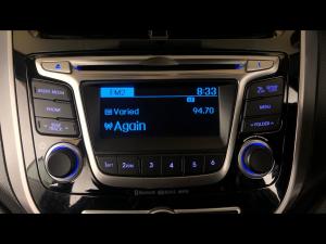 Hyundai Accent sedan 1.6 Fluid auto - Image 25