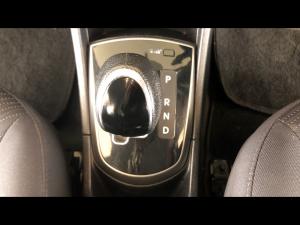 Hyundai Accent sedan 1.6 Fluid auto - Image 28