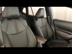 Toyota Corolla Cross 1.8 XS - Image 31