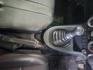 Toyota Hilux 2.0 single cab S (aircon) - Image 10