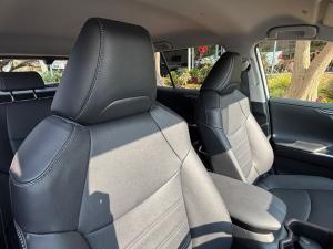 Toyota RAV4 2.5 Hybrid VX E-Four - Image 11