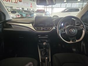 Toyota Starlet 1.5 XR manual - Image 6