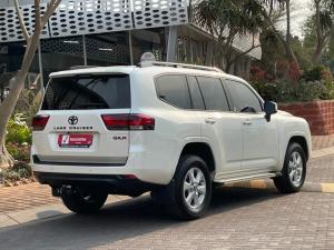 Toyota Land Cruiser 300 3.3D GX-R - Image 2