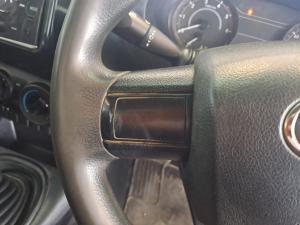 Toyota Hilux 2.4 GDP/U Single Cab - Image 9
