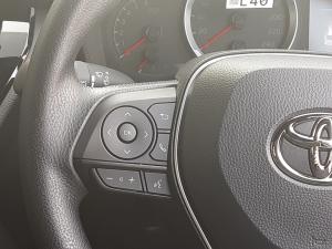 Toyota Corolla Cross 1.8 Xi - Image 9