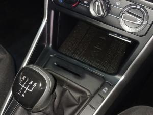Volkswagen Polo 1.0 TSI Life - Image 11