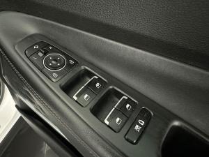 Hyundai SANTA-FE R2.2 AWD Elite automatic - Image 12