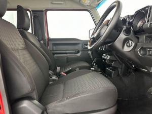 Suzuki Jimny 1.5 GLX 5-Door - Image 15