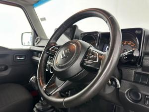 Suzuki Jimny 1.5 GLX 5-Door - Image 18