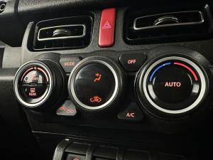 Suzuki Jimny 1.5 GLX 5-Door - Image 6