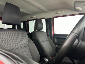 Suzuki Jimny 1.5 GLX 5-Door - Image 9