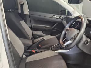 Volkswagen Polo hatch 1.0TSI Life auto - Image 11