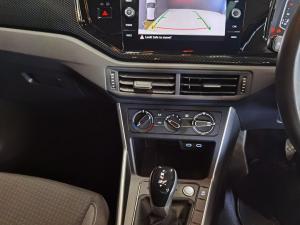 Volkswagen Polo hatch 1.0TSI Life auto - Image 14