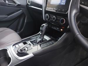 Isuzu mu-X 3.0TD LS 4x4 - Image 12