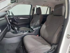 Isuzu mu-X 3.0TD LS 4x4 - Image 6
