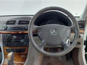 Mercedes-Benz E270 CDi Elegance - Image 13