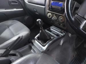 Isuzu KB 300D-Teq double cab LX - Image 10
