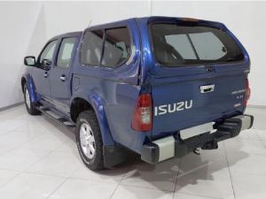 Isuzu KB 300D-Teq double cab LX - Image 3