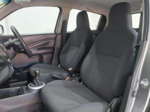 Toyota Vitz 1.0 XR manual - Image 8