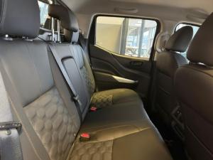 Nissan Navara 2.5DDTi double cab Stealth - Image 5