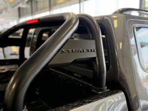 Nissan Navara 2.5DDTi double cab Stealth - Image 6