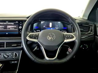 Volkswagen Polo hatch 1.0TSI Life auto