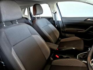 Volkswagen Polo hatch 1.0TSI Life auto