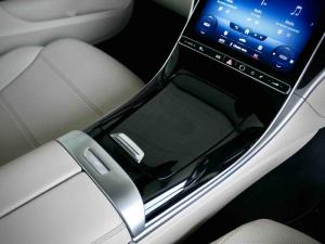Mercedes-Benz C-Class C220d Avantgarde - Image 10