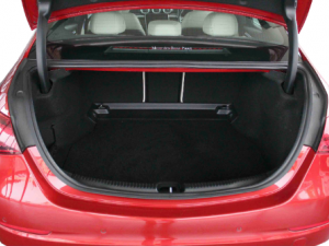 Mercedes-Benz C-Class C220d Avantgarde - Image 20