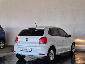 Volkswagen Polo Vivo hatch 1.4 Comfortline - Image 10