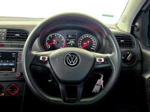 Volkswagen Polo Vivo hatch 1.4 Comfortline - Image 11