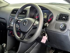 Volkswagen Polo Vivo hatch 1.4 Comfortline - Image 12
