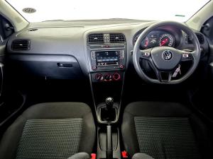 Volkswagen Polo Vivo hatch 1.4 Comfortline - Image 13