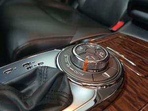 Nissan Patrol 5.6 V8 LE 4WD - Image 24