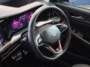 Volkswagen Golf GTI - Image 24