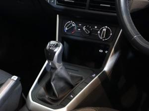 Volkswagen Polo hatch 1.0TSI Life manual - Image 14