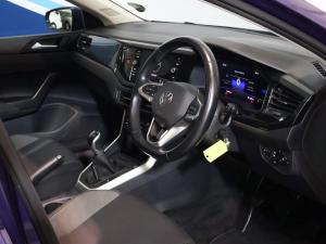 Volkswagen Polo hatch 1.0TSI Life manual - Image 20