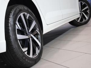 Volkswagen Polo hatch 1.0TSI Life manual - Image 14